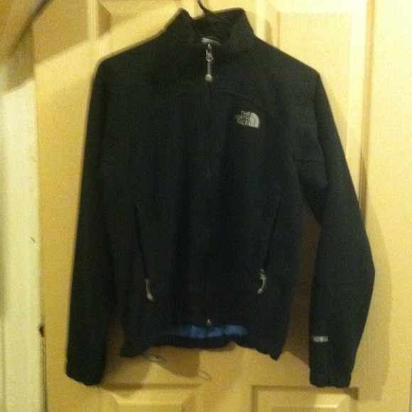 The North Face Outerwear - Black North Face Fleece
