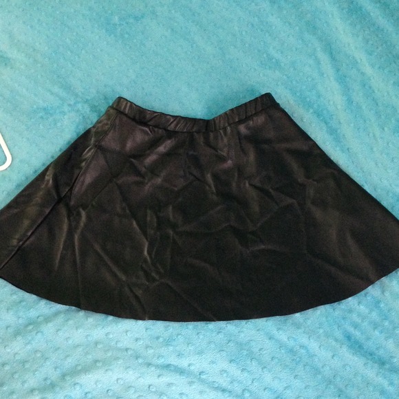Pleather skirt size small