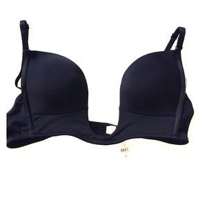 ❤BLACK VICTORIAs SECRET BRA💃
