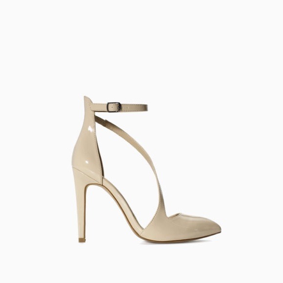 RESERVED- ZARA COURT SHOE WITH ASYMMETRIC STRAP