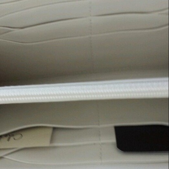 Cole Haan Phoebe Travel Zip Wallet in Ivory - Picture 2 of 2