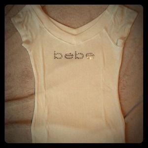 Bebe tee
