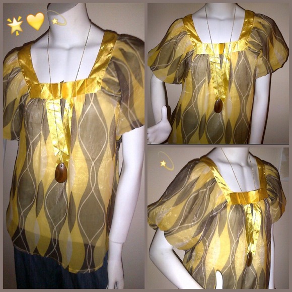 ✨💫Multi Colored Blouse✨💫