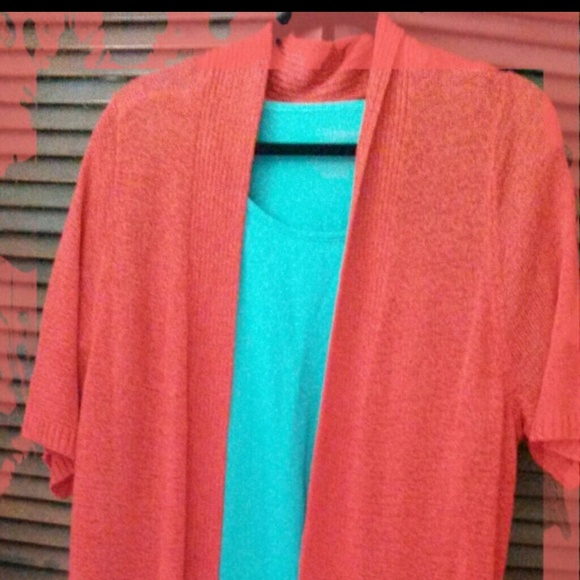 🆕NWT  DEEP ORANGE CARDIGAN - Picture 1 of 5