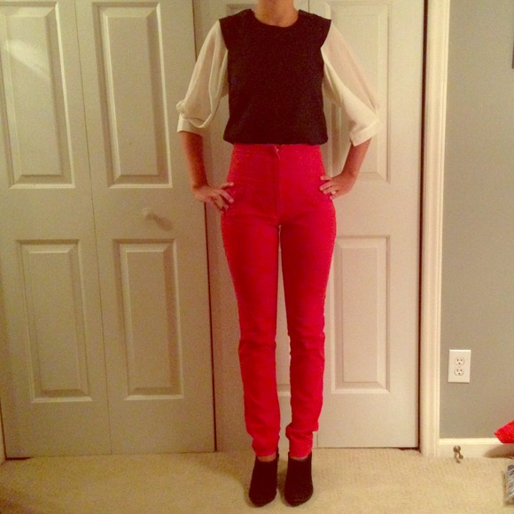 Armani high-waisted colored red pants