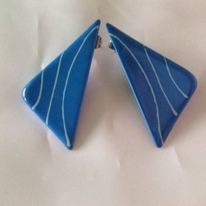 Brilliant Blue Pierced Earrings
