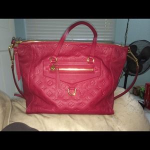 💰SOLD💰 Louis Vuitton lumineuse in Jaipur