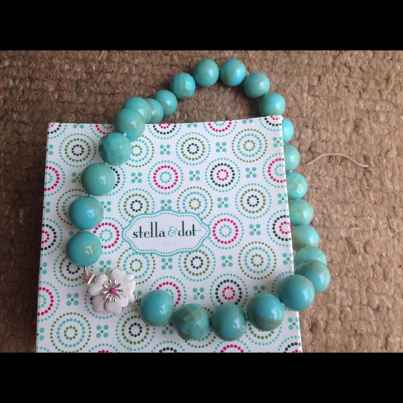Stella & Dot Turquoise Bead Necklace