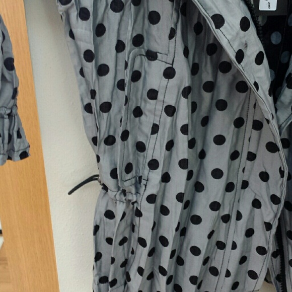 Boutique Jacket - Picture 3 of 4
