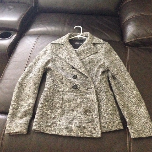 Guess white/black pea coat