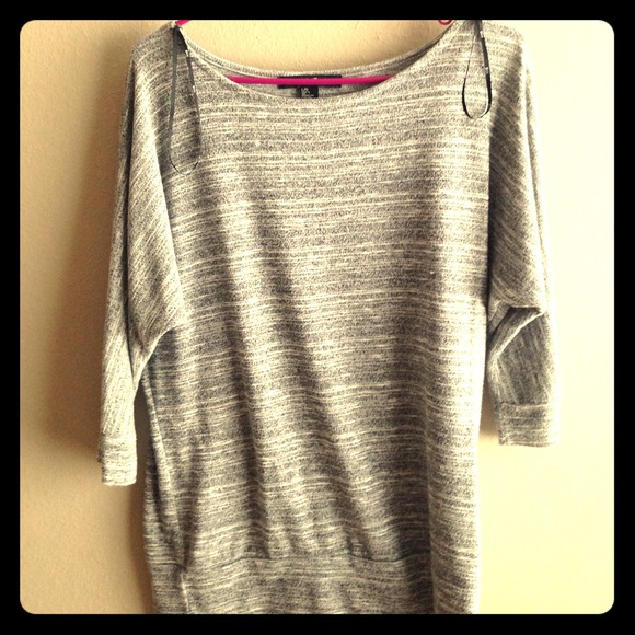 Gray shirt