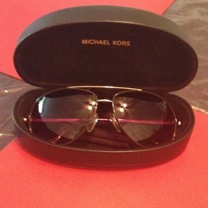 🔴Reduced🔴Michael Kors Aviator Sunglasses