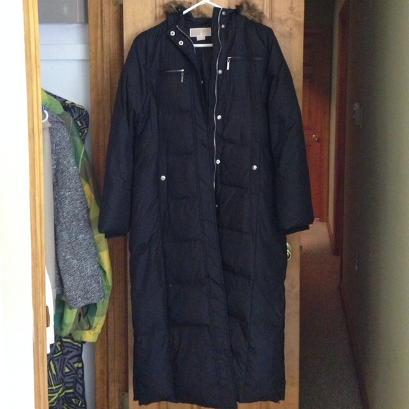 Authentic Michael Kors Pillow Jacket - long