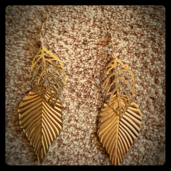 Gold earrings