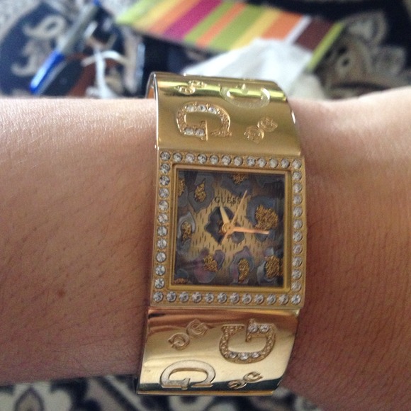 Guess Gold Bracelet Watch