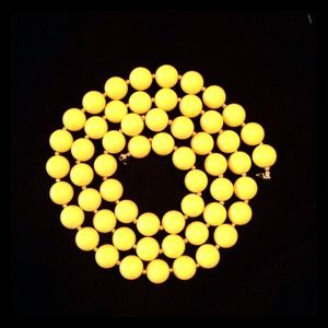 Yellow and gold bead 30 inch necklace