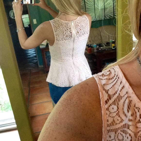 🚫SOLD🚫 - Picture 3 of 4