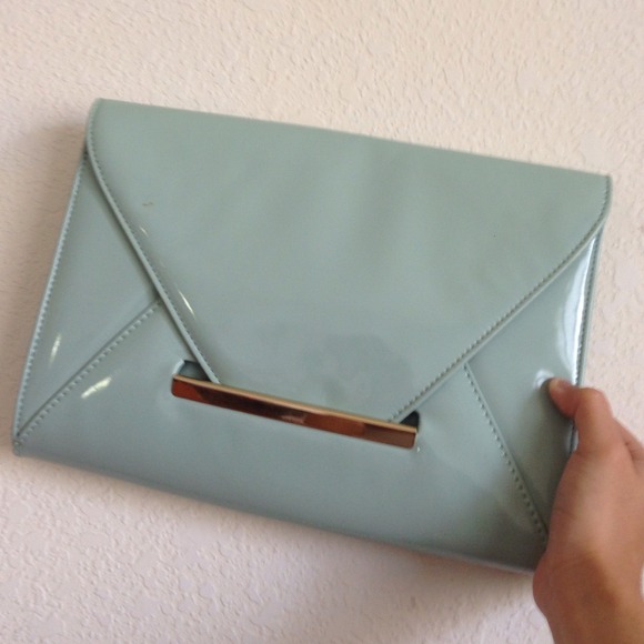Aldo Clutch