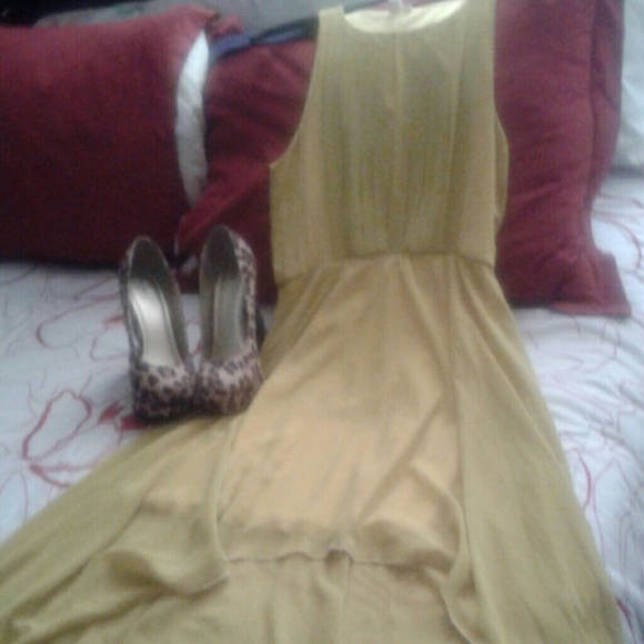 BUNDLE!!!!! Mustard color dress with leopard pump
