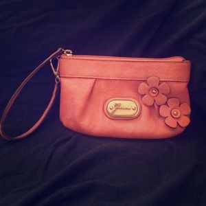 Pink Flowers 🌸 Wristlet