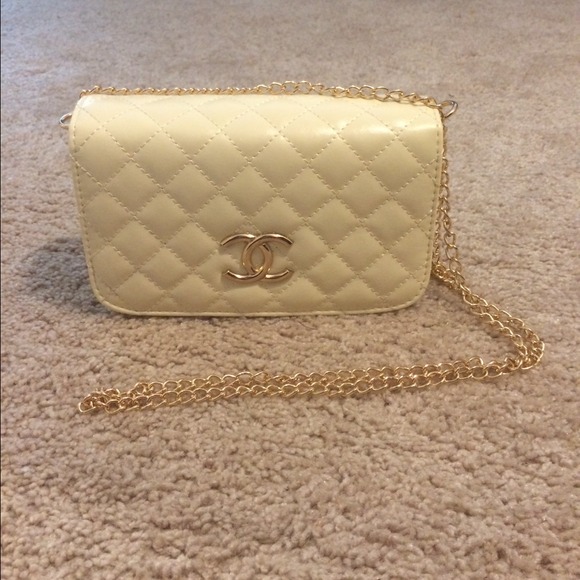 Handbags - Not authentic. Brand new purse.