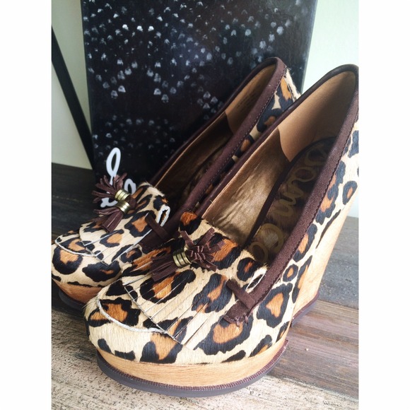 Sam Edelman Leopard Wedges - Picture 1 of 4
