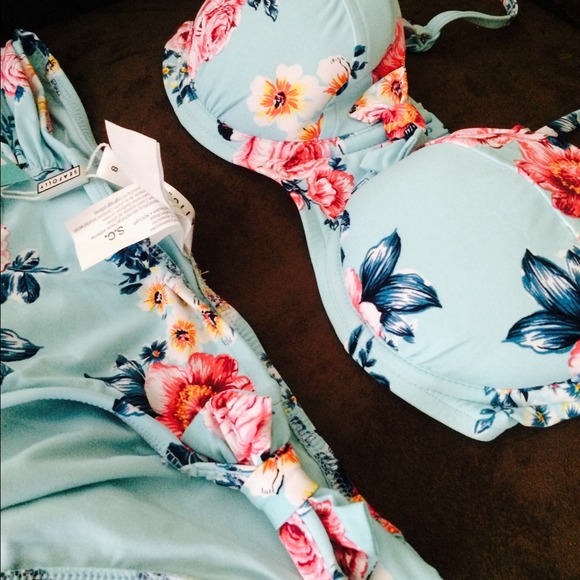 NWT Seafolly two piece vintage flair bathing suit! - Picture 2 of 4