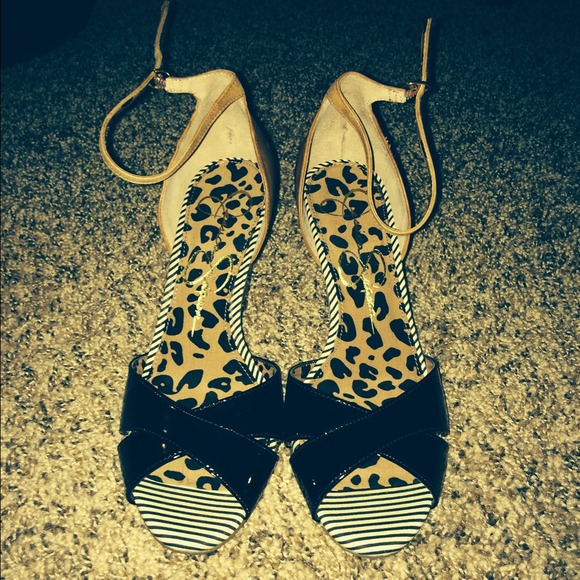 🎊SOLD!!!!!!!!!! Jessica Simpson wedges!!!!!