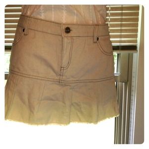 Khaki mini skirt NWOT