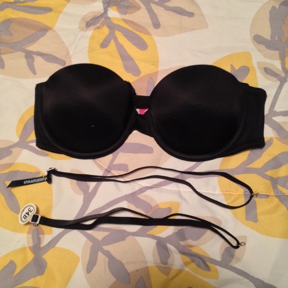 RESERVED for @khsports96 VS Multi-WayStrapless Bra