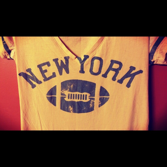 Forever 21 and Old Navy. Yellow T Shirt BUNDLE - Picture 4 of 4