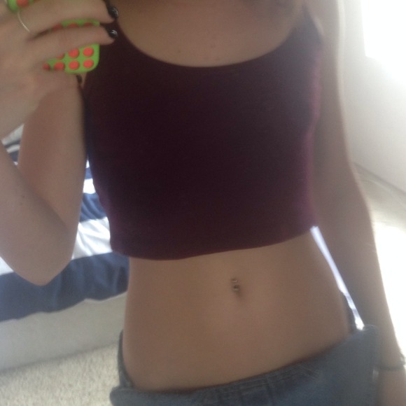 Brandy melville maroon crop top