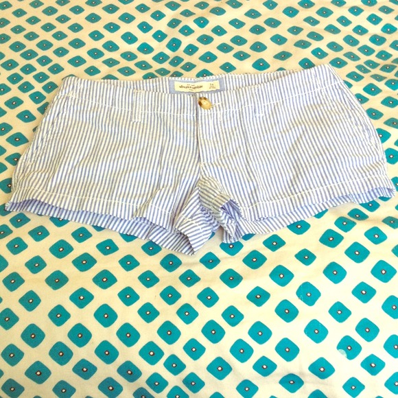 Stripped shorts! - Picture 1 of 1