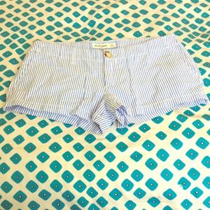 Stripped shorts!