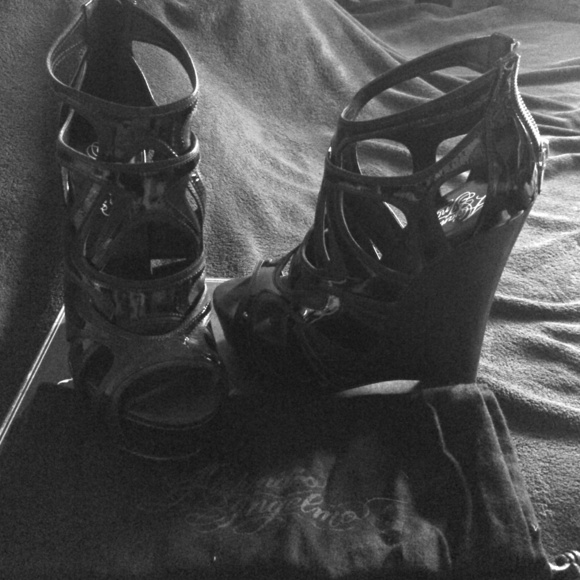 SALE!!!Alejandro Ingelmo Spider Wedge Sandals new!