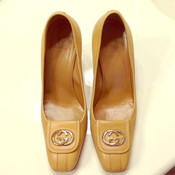 Gucci size 7b heels