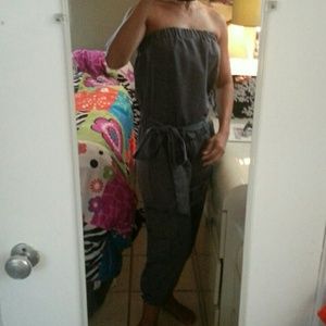 Beautiful grey jumper with pockets