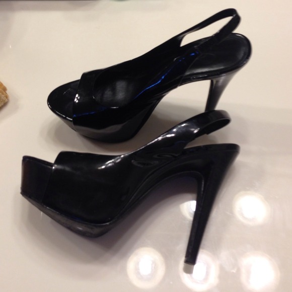 Jessica Simpson heels