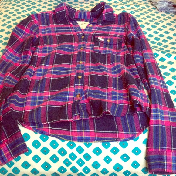 Super cute flannel - Picture 1 of 1