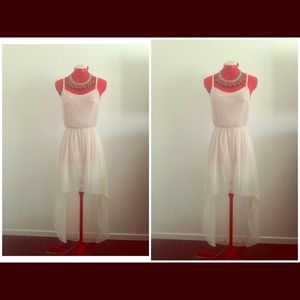 Brandy Melville summer dress sold out in stores