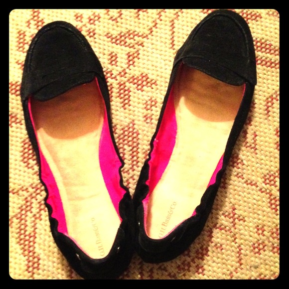 Black Flats with Fuchsia Detail