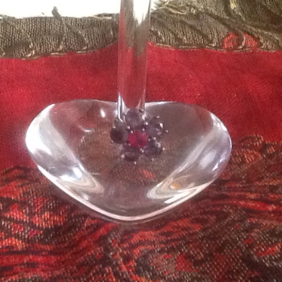 5 for $25 - Purple flower ring - Picture 1 of 3