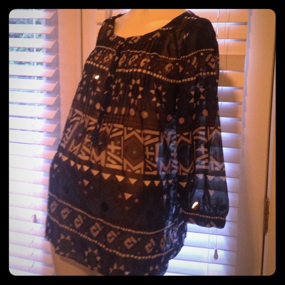 Gorgeous Nicole Miller Top