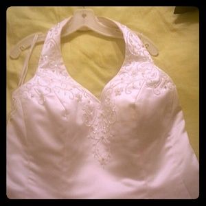 Plus size wedding dress