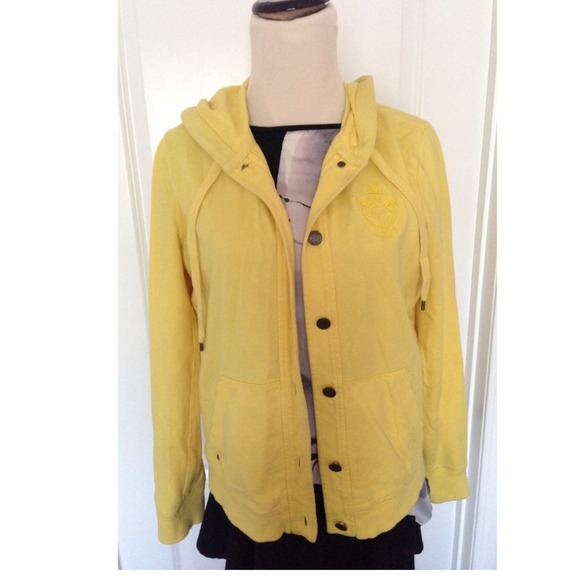 Yellow school girl Ralph Lauren sweater