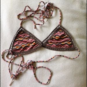 Acacia swimwear Andy top in Navajo