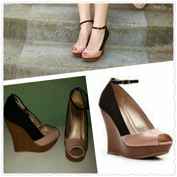 Qupid Loranae Color Block Platform Wedges