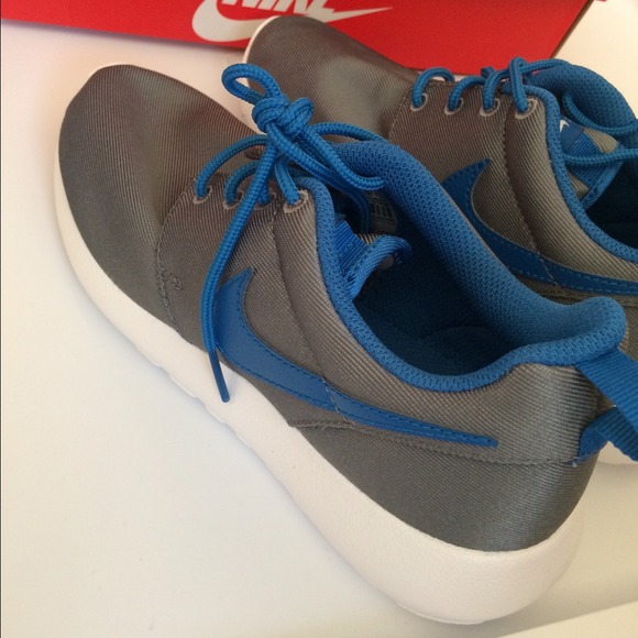 nike roshe