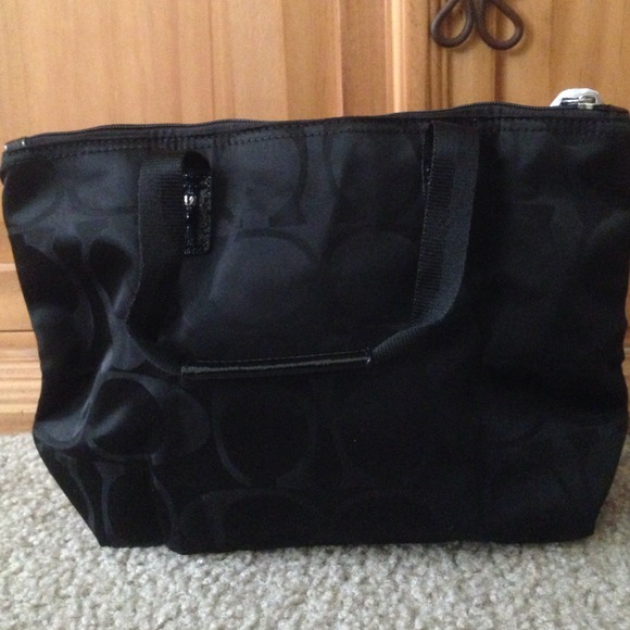 100% Authentic Black Coach small packable tote - Picture 2 of 3