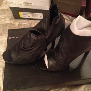 New Steve Madden peep toe ankle boots! Sz 7.5